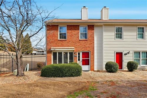 988 Old Holcomb Bridge Rd, Roswell, GA, 30076-2057 | Card Image