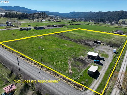 69478 Haefer Ln, Cove, OR, 97824-8101 | Card Image