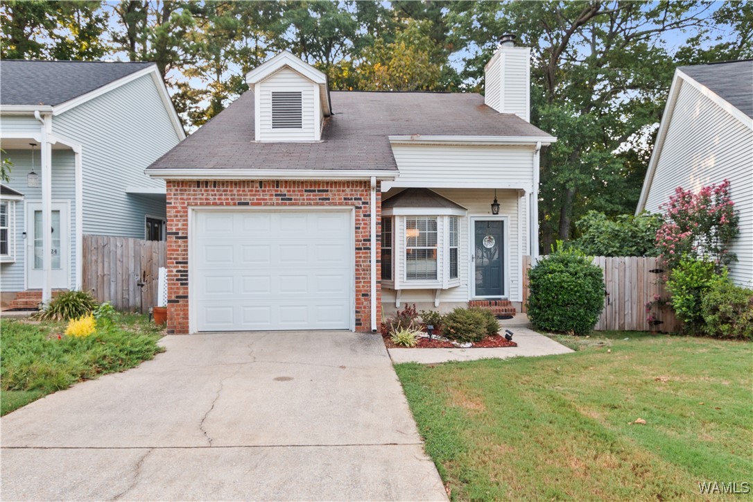 Robinwood Ln, Northport, AL 35476