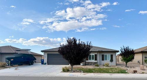 3677 E Archturus Dr, St George, UT, 84790-1323 | Card Image