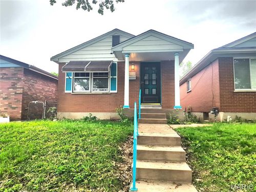 4110 E Iowa Ave, Saint Louis, MO, 63118-4518 | Card Image