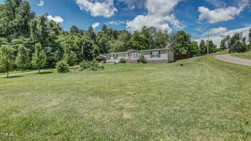 18378 Buffalo Pond Rd, Bristol, VA, 24202-3226 | Card Image