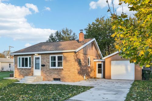 1114 Franklin St, SAUK CITY, WI, 53583-1628 | Card Image