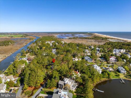 24 Holly Rd, REHOBOTH BEACH, DE, 19971-1216 | Card Image