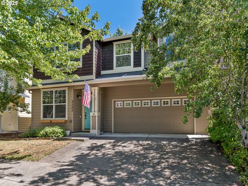 4205 Ne 36th Pl, Vancouver, WA, 98661-3180 | Card Image