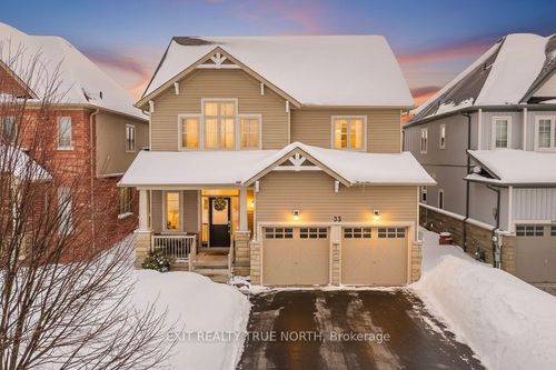 33 Battalion Dr, Angus, ON, L3W0B3 | Card Image