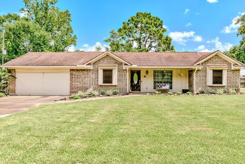 10 Briarhill Ln, Lumberton, TX, 77657-7402 | Card Image