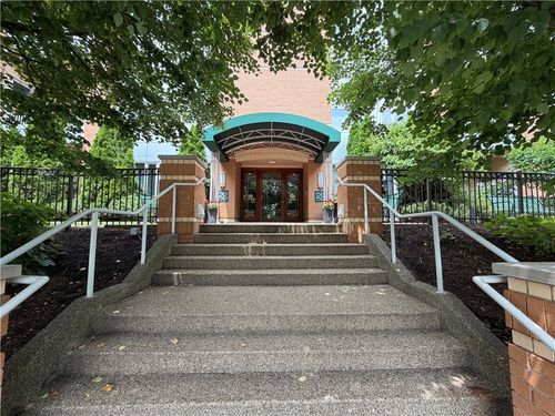 2003-5859 Beacon St, Squirrel Hill, PA, 15217-4228 | Card Image