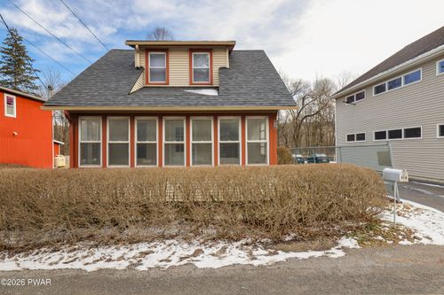 958 Main Street, Newfoundland, PA, 18445 | Card Image