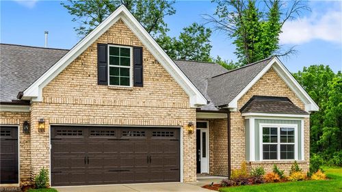 2094 Harris Farm Ct, Burlington, NC, 27215 | Card Image