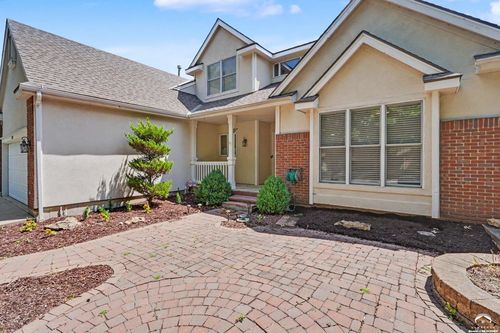 912 Summerfield Court, Lawrence, KS, 66049 | Card Image