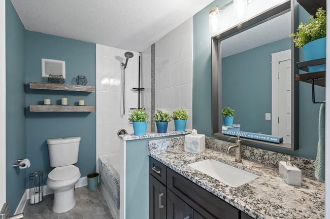 APT-514 - 10511 Cedar Lake Rd, Condo with 3 bedrooms, 2 bathrooms and null parking in Minnetonka MN | Image 32
