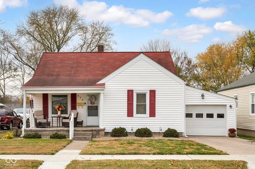 670 S Vine St, Seymour, IN, 47274-3084 | Card Image