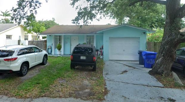 Hayes St, Hollywood, FL 33024