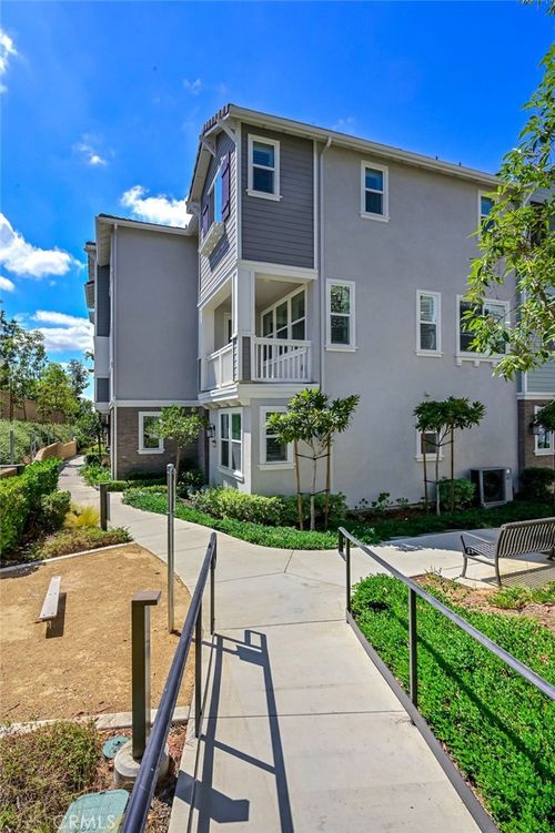 4326 Canyon Creek Rd, Anaheim, CA, 92808 | Card Image