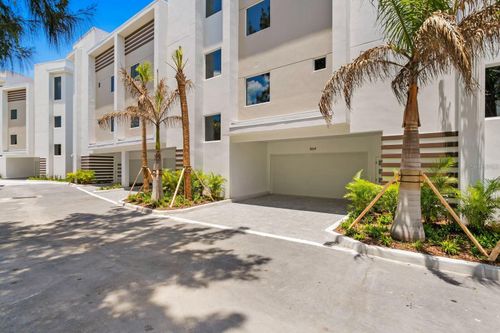 864 N Osceola Ave, CLEARWATER, FL, 33755-3036 | Card Image