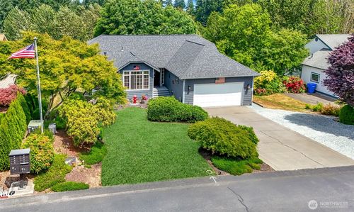 15205 197th St E, Orting, WA, 98360-9497 | Card Image