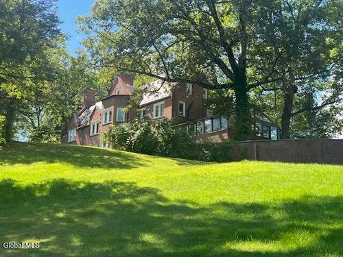 26 Hamburg Rd, Catskill, NY, 12414-5012 | Card Image