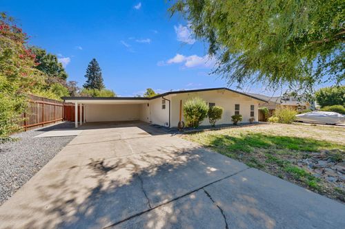 2520 Mission Avenue, Carmichael, CA, 95608 | Card Image