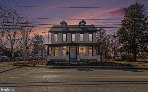 1006 Colebrook Rd, Lebanon, PA, 17042-6907 | Card Image