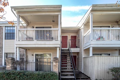 apt-714-2750 Holly Hall St, Houston, TX, 77054-4150 | Card Image