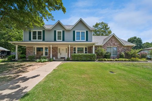 8325 Wright Avenue, Broken Arrow, OK, 74014 | Card Image