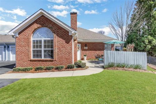 22105 Harvest Ridge Ln, Johns Creek, GA, 30022-8656 | Card Image