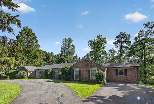 11701 Holly Hill Rd, Chester, VA, 23831-1921 | Card Image