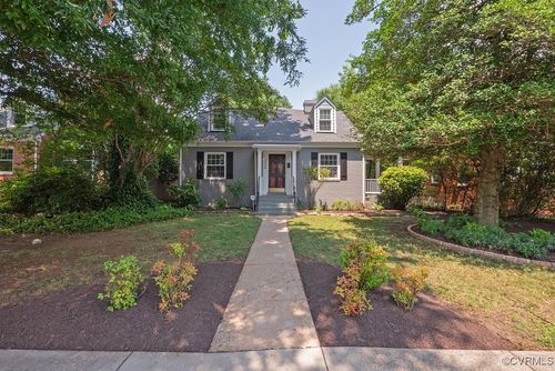 3904 Grove Ave, Richmond, VA, 23221-1902 | Card Image