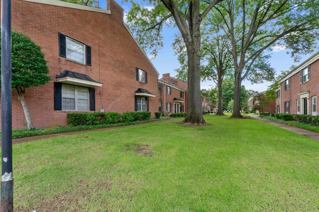 APT-3 - 5686 Quince Rd, Condo with 2 bedrooms, 2 bathrooms and null parking in Memphis TN | Image 13