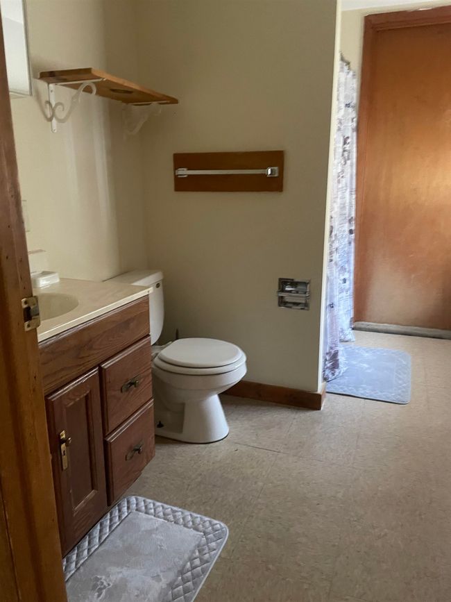 38 Cottage St, Home with 0 bedrooms, 0 bathrooms and null parking in Rutland VT | Image 16