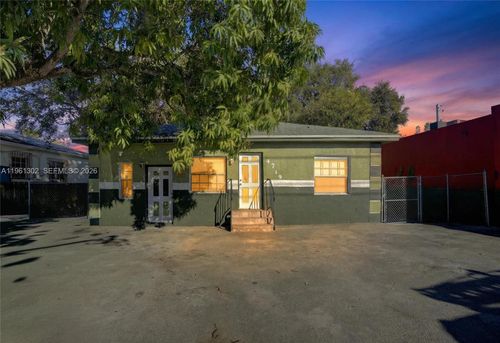 4719 Nw 32nd Ave, Miami, FL, 33142-3311 | Card Image