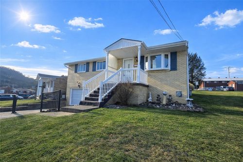 262 Vista Dr, Apollo, PA, 15613-9412 | Card Image