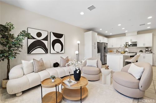 105 High Mdw, Lake Forest, CA, 92610-3038 | Card Image