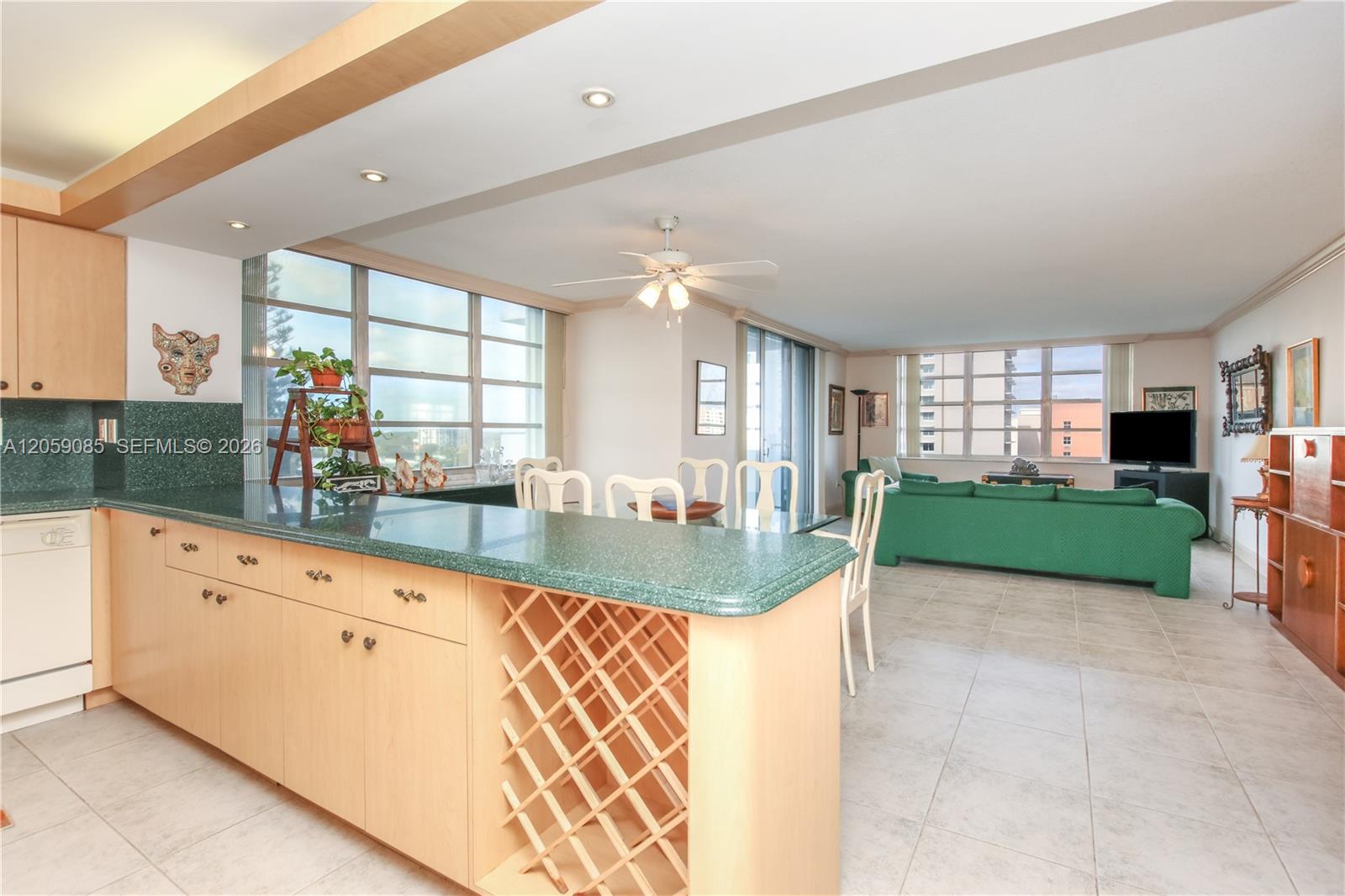 Residential in Aventura 3