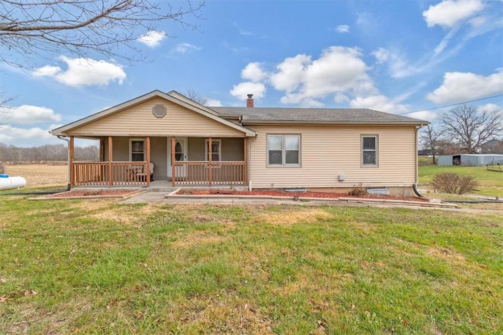 1001st Rd, Holden, MO 64040