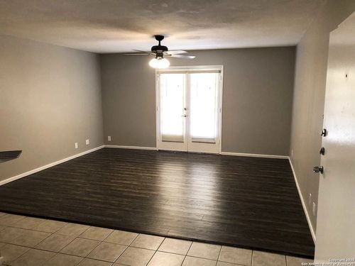 apt-313-6718 Callaghan Rd, San Antonio, TX, 78229-4640 | Card Image