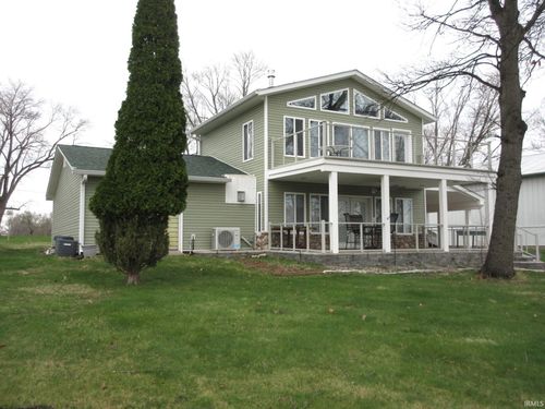 3102 E Mckinley Dr, Monon, IN, 47959-8036 | Card Image