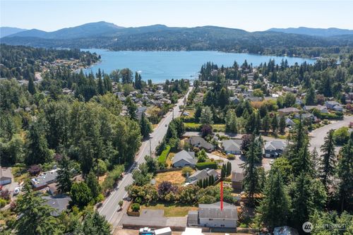 3661 Britton Road, Bellingham, WA, 98226 | Card Image