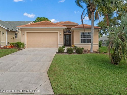 9226 Penelope Dr, Weeki Wachee, FL, 34613-4006 | Card Image