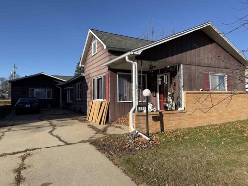 121 S Ellis Avenue, Peshtigo, WI, 54157 | Card Image