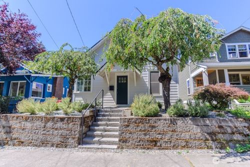 4119 38th Ave S, Seattle, WA, 98118-1317 | Card Image