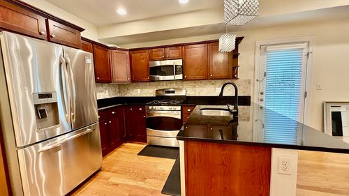 4-865 Lagrange St, Boston, MA, 02132-2267 | Card Image