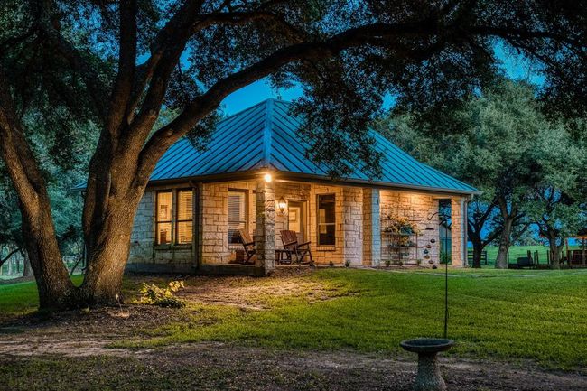 1100 Dittmar Rd, Home with 3 bedrooms, 3 bathrooms and 2 parking in Cat Spring TX | Image 16