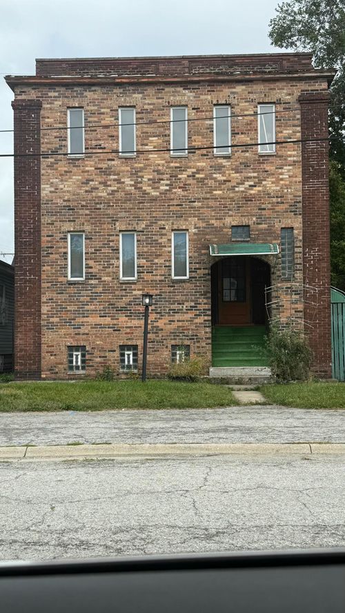 1005 Garfield St, Gary, IN, 46404-1503 | Card Image