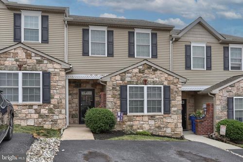 716 S 82nd St, Harrisburg, PA, 17111-5503 | Card Image