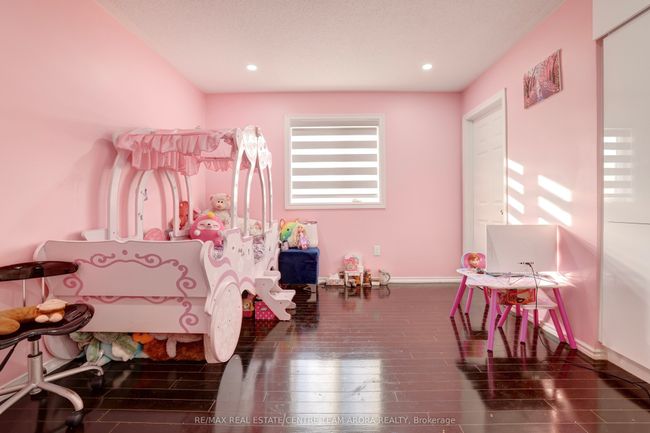 247 Cresthaven Rd, House other with 7 bedrooms, 7 bathrooms and 4 parking in Brampton ON | Image 35
