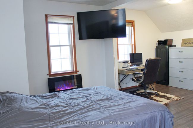 402558 Grey Road 17, House other with 2 bedrooms, 2 bathrooms and 10 parking in Georgian Bluffs ON | Image 35
