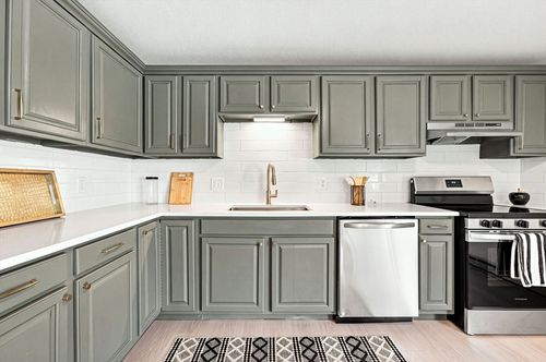 k-283 Fuller Rd, Chicopee, MA, 01020-3700 | Card Image