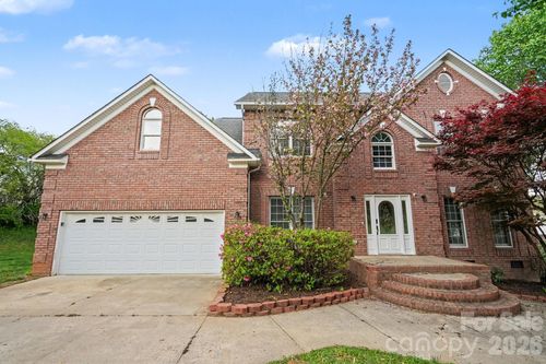125 Pointer Ct Se, Concord, NC, 28025-3957 | Card Image